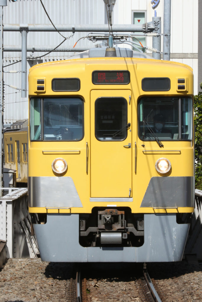 西武新宿線第9***電車 2000系2027F 2021.03.10 撮影地:高田馬場にて