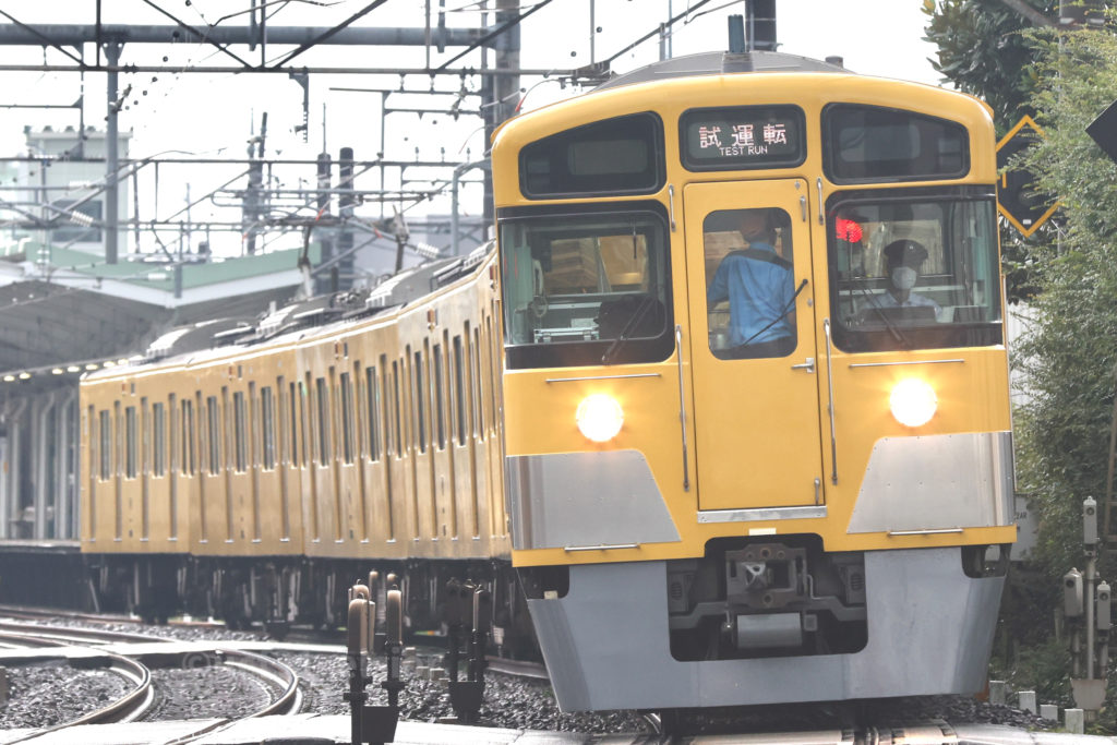 第9***電車 2000系2045F 2021.08.31 撮影地:西武新宿線 入曽〜狭山市にて