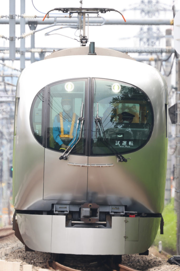 第9***電車 001系001-D1F 2022.05.20 撮影地:西武池袋線 武蔵藤沢〜稲荷山公園にて