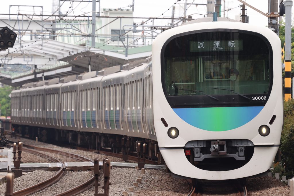 第9***電車 30000系30102F 2022.06.10 撮影地:西武新宿線 入曽〜狭山市にて