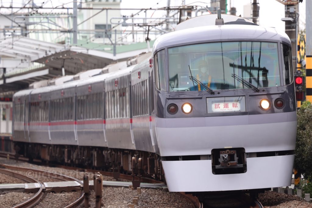 第9***列車 10000系10111F 2022.10.15 撮影地:西武新宿線 入曽〜狭山市にて