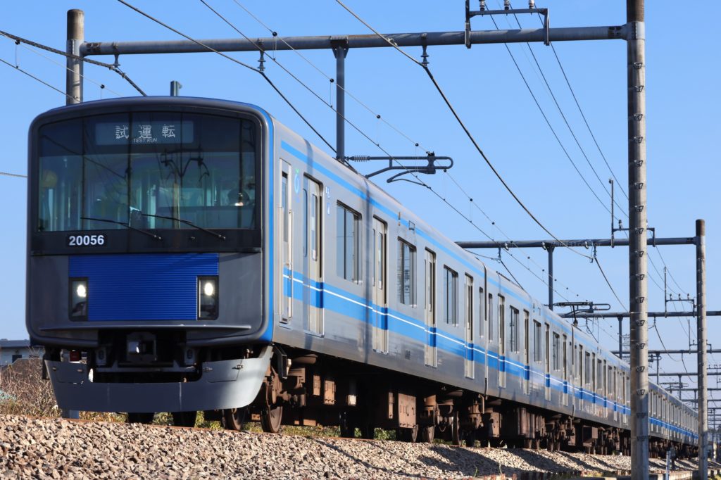 第9***列車 20000系20156F 2022.11.11 撮影地:西武新宿線 南入曽(信)〜入曽にて