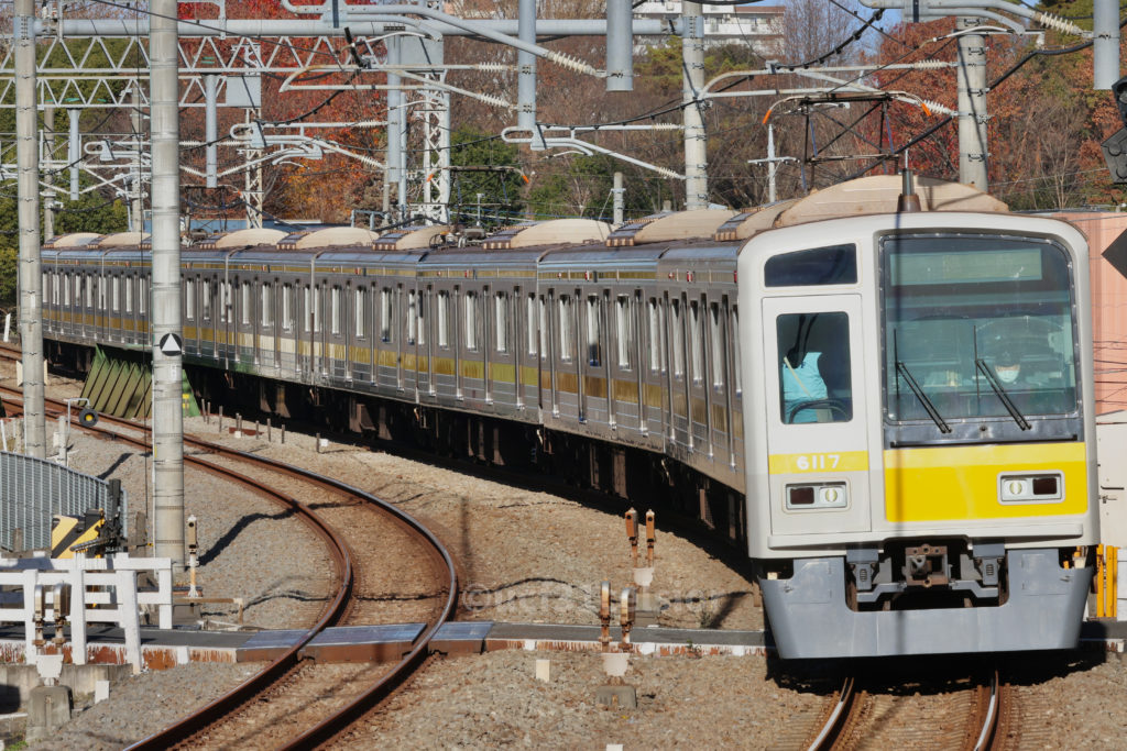 第988列車 6000系6117F 2023.12.17 撮影地:西武新宿線 航空公園〜所沢にて